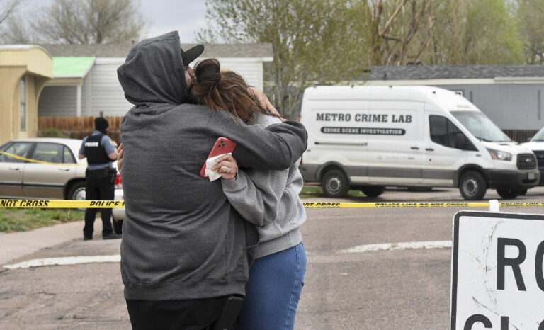US man kills 6 people and himself at Colorado birthday party US man kills 6 people and himself at Colorado birthday party