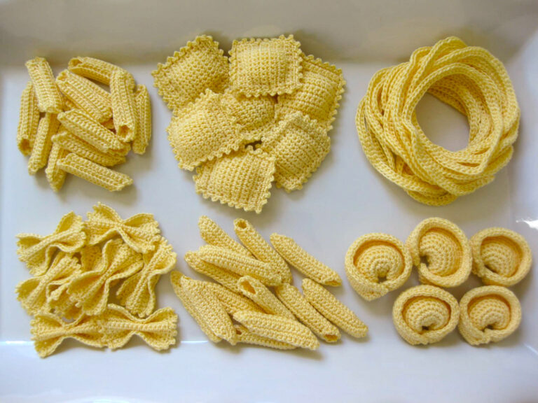 Crocheted Penne, Ravioli, and Spaghetti Recreate Pasta as Fiber-Rich Renditions