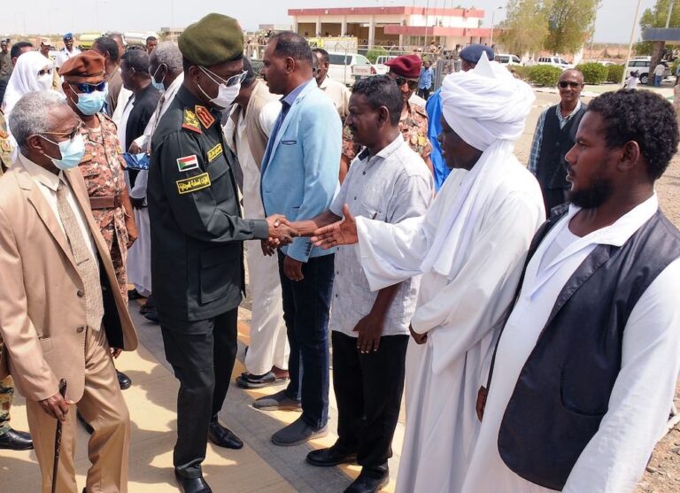 Khartoum says agrees with protesters on resumption of South Sudan oil exports