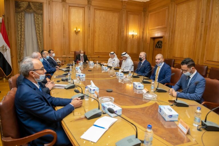 Egypt, UAE hold defense talks