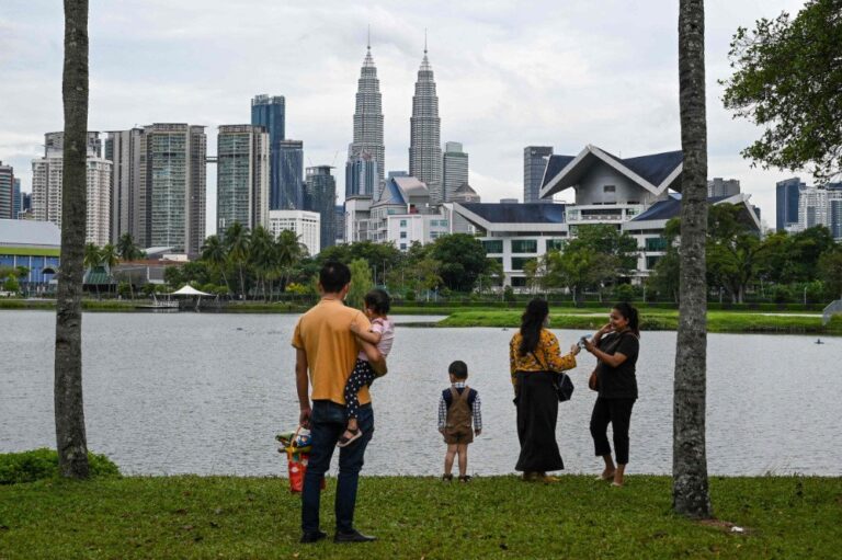 Malaysia to penalize, possibly sack unvaccinated teachers as schools reopen