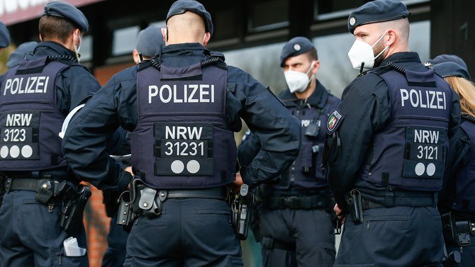 German police raid ring suspected of laundering $162 million
