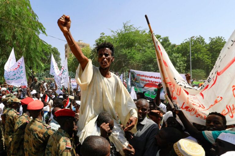 Thousands of pro-military protesters rally against Sudan government