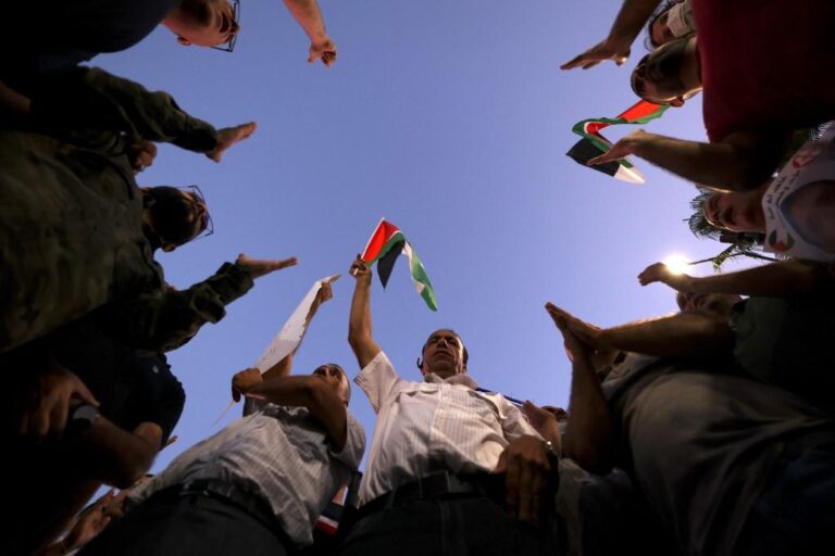 Israel envoy to brief US over ban on Palestinian groups