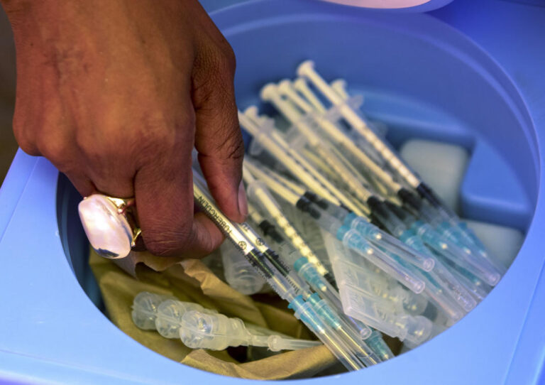 South Africa to offer COVID-19 jabs at polling stations