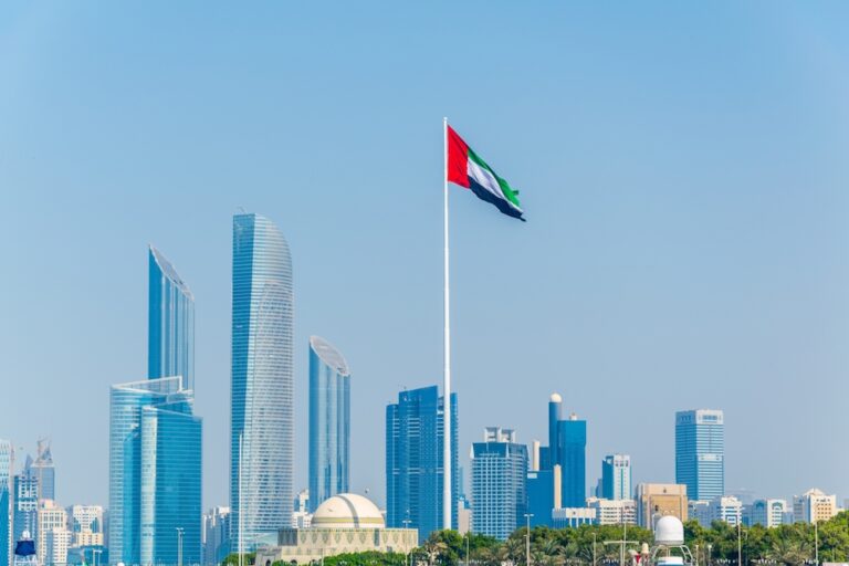 UAE calls on citizens in Lebanon to return as soon as possible