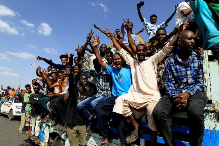 UN expert calls for probe into unlawful killings of Sudanese protesters