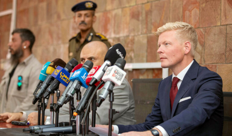 Houthi missiles hit Mocha as UN Yemen envoy visits city