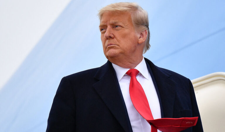 Court temporarily delays release of Trump’s Jan. 6 records