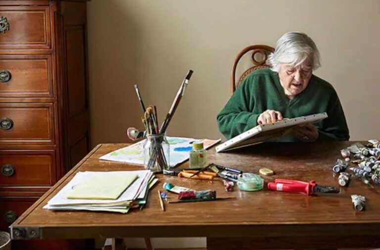 Tributes pour in as renowned US-Lebanese poet, artist Etel Adnan dies at 96