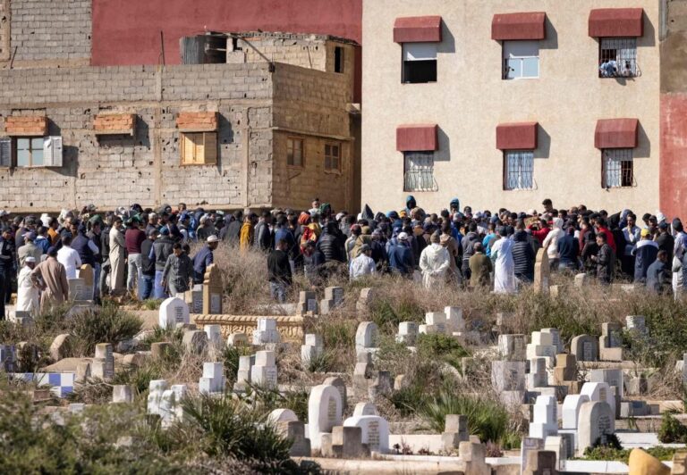 Morocco says hundreds of migrants assisted off coast