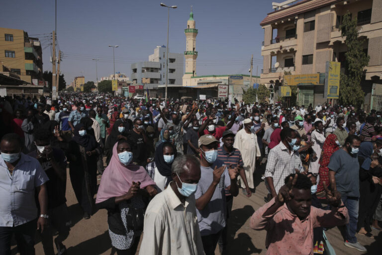 10 shot dead in crackdown on Sudan anti-coup protests