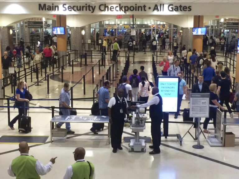 US police hunt felon after ‘accidental’ gun discharge at Atlanta airport