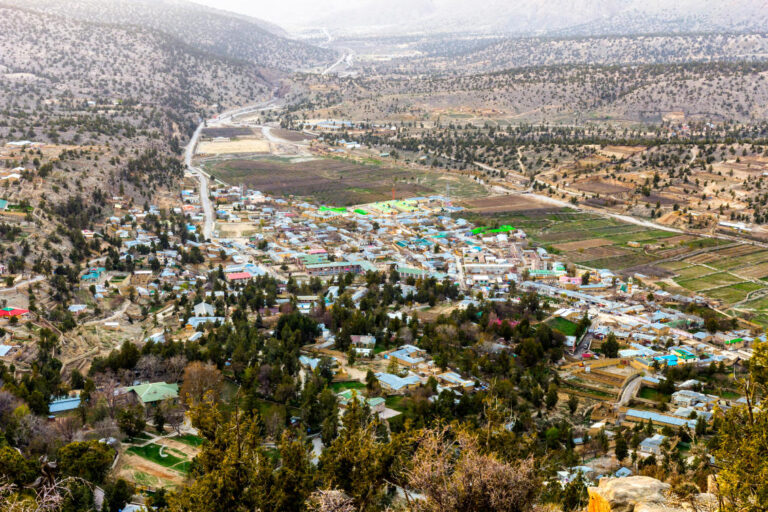Official: Gunmen shoot dead 3 coal miners in SW Pakistan