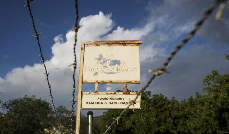 US missionaries say 2 of 17 abductees freed in Haiti