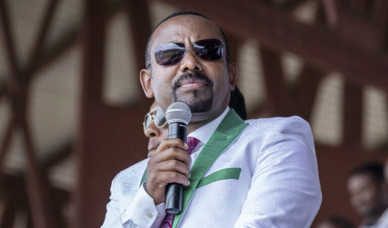 Ethiopia PM says he will lead army ‘from the battlefront’