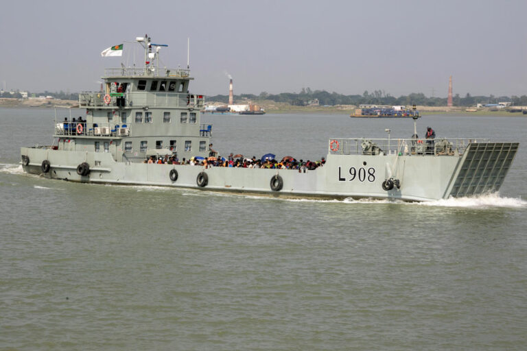 Bangladesh sends hundreds more Rohingya refugees to island