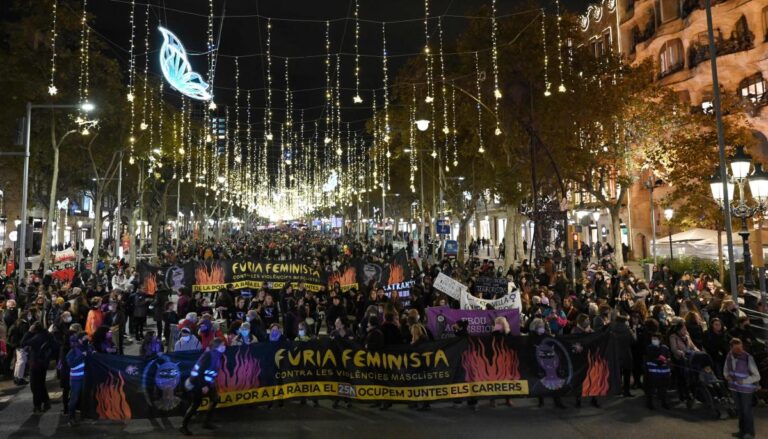 Thousands join global outcry over violence against women