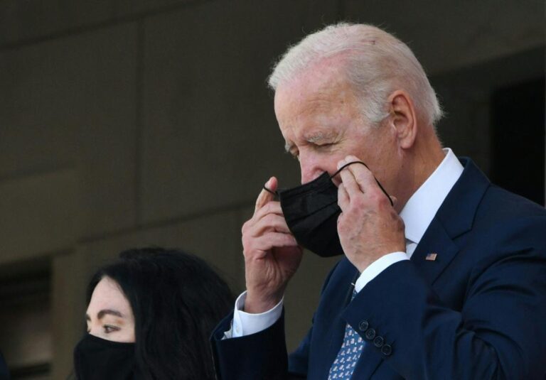 Biden launching winter COVID-19 booster, testing campaign
