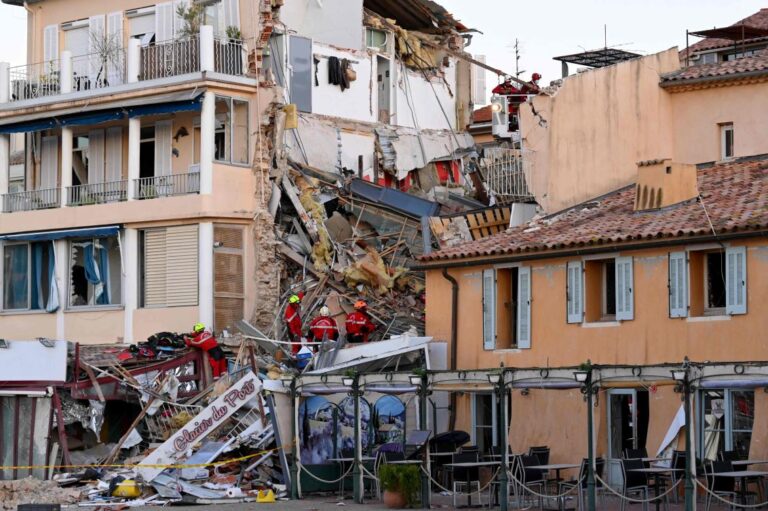 One dead, two missing after building collapses in France