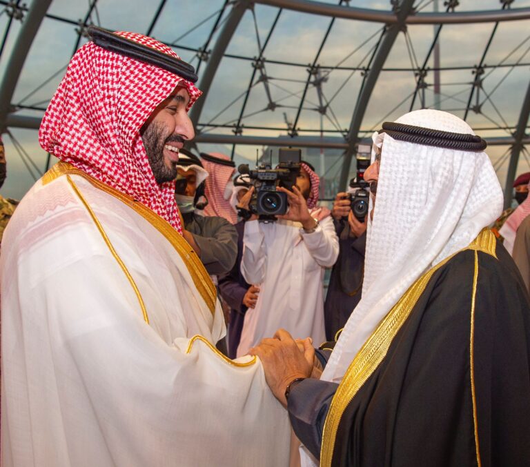 Saudi crown prince departs Kuwait, concludes GCC tour