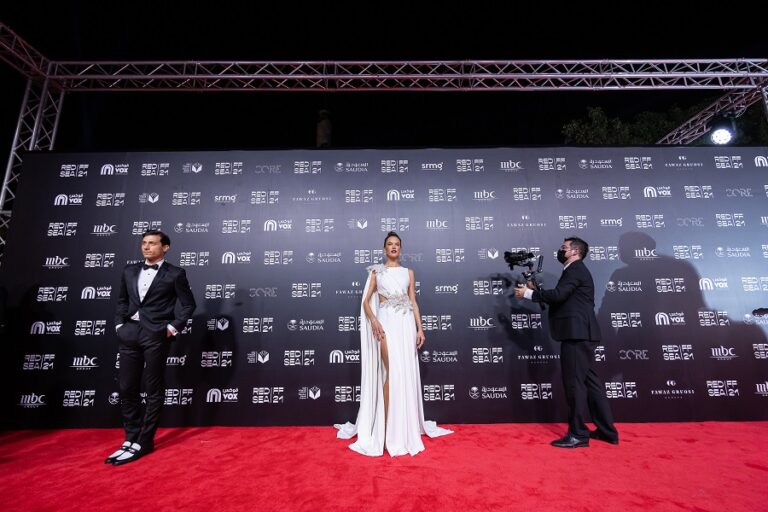 Models pay tribute to Arab designers on Red Sea International Film Festival red carpet