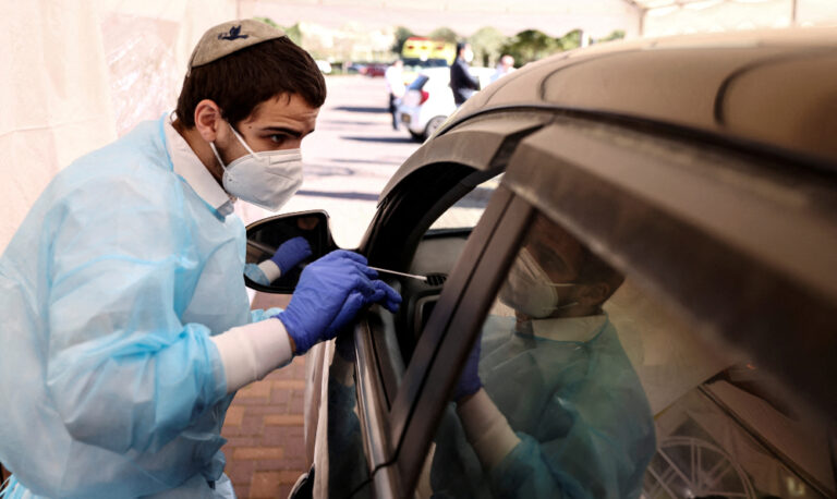 In Israel, omicron, confusion drive ‘real panic’ for tests