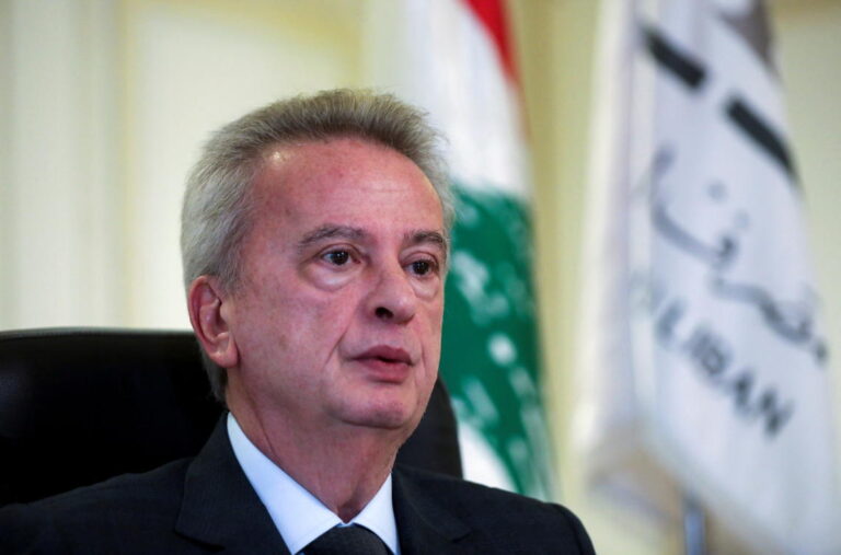 Lebanese central bank seeks to strengthen currency after slump