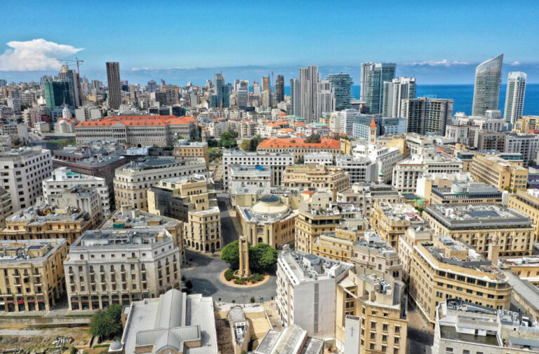 Lebanese Shiite scholar attacks Hezbollah leaders, denounces party’s policies