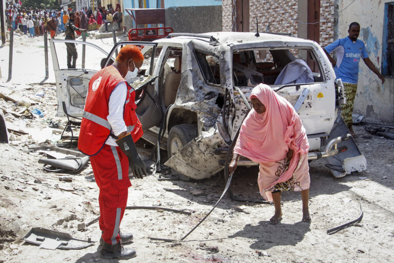 Somalia government spokesperson wounded in explosion in capital