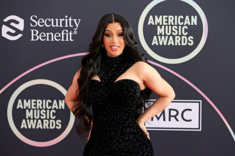 Cardi B offers to pay funeral costs of Muslim Bronx fire victims