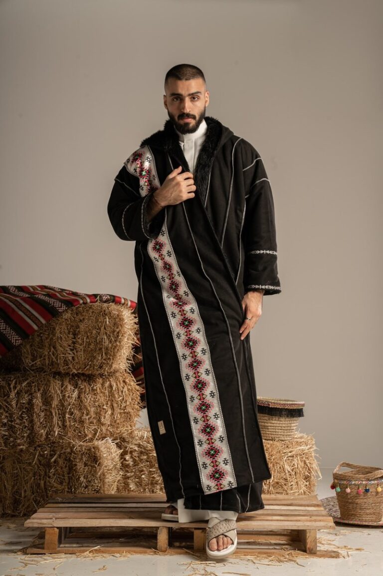 A farwa offers a ‘warm embrace’ for Saudis on cold winter nights
