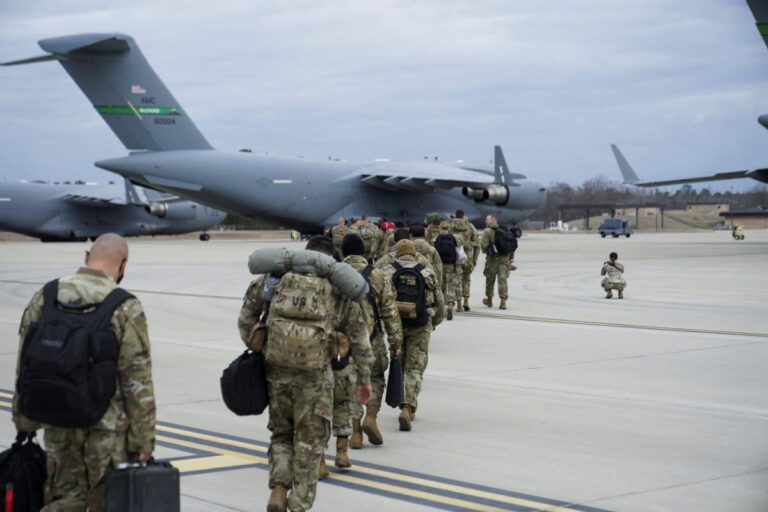 Diplomatic flurry to avert Russia-NATO clash over Ukraine