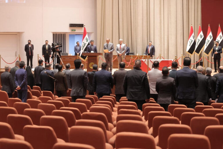 Iraqi lawmakers fail to elect new president amid boycott