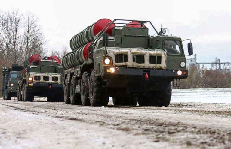 EU mission advises non-essential staff to leave Ukraine, US citizens told to depart