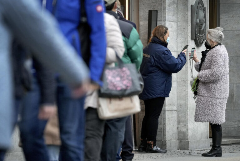 Germany set to ease COVID curbs as infection wave flattens