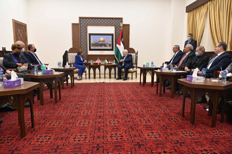 Abbas, US speaker Pelosi hold rare West Bank meeting