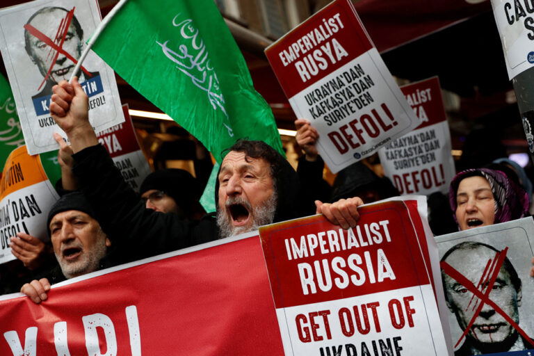 Turkey in tough spot over Russia-Ukraine crisis