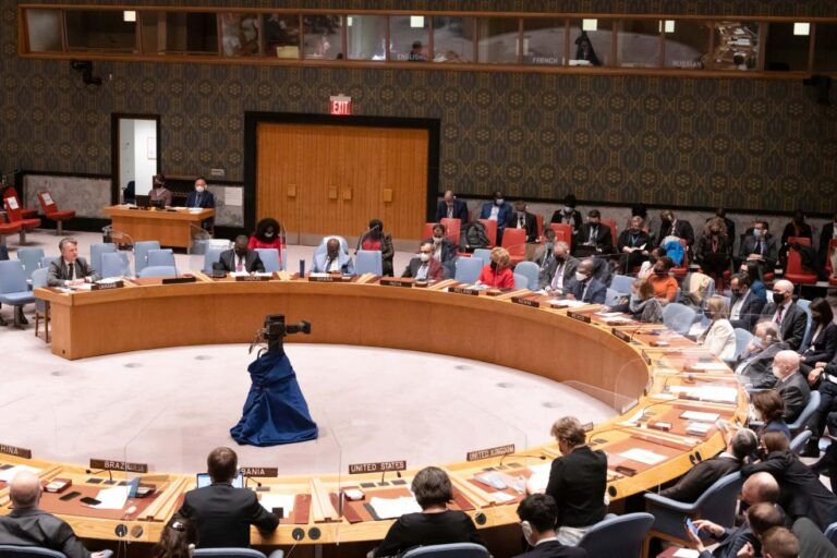 Put differences aside and focus on needs of your people, UN tells Iraqi leaders