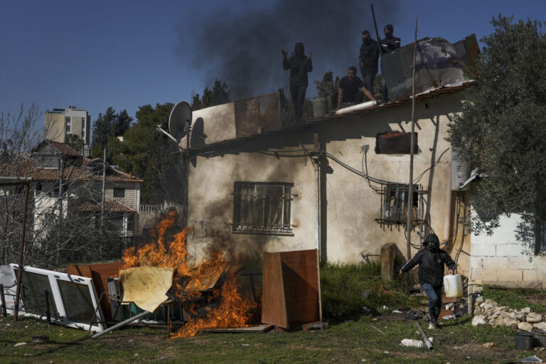 Israel high court suspends Palestinians’ evictions for now