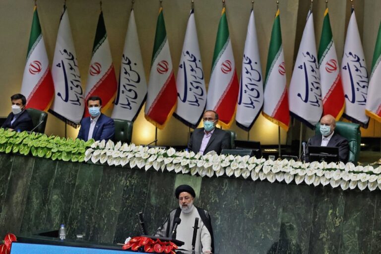 UN experts urge Iran to abandon mass internet censorship plan