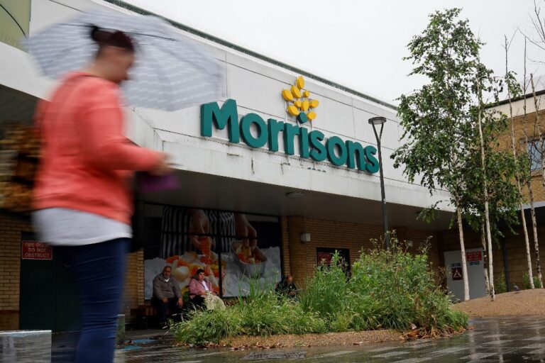 Major UK supermarket pulls Ramadan calendar listing Al-Aqsa Mosque as in Israel