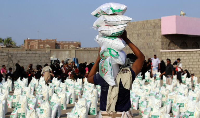 Coalition pounds Houthi militia positions across Yemen