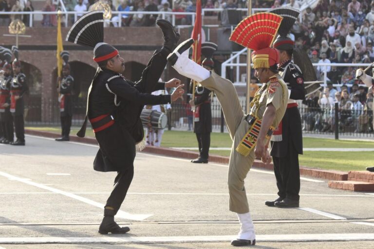 Pakistan warns arch-rival India over mystery flying object
