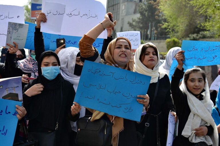 Officials: Taliban blocked unaccompanied women from flights
