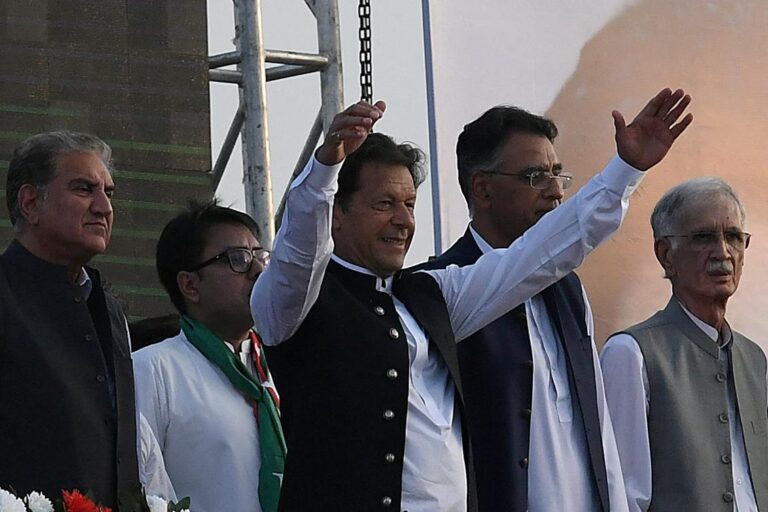 Pakistan opposition hopes no-confidence motion will oust PM