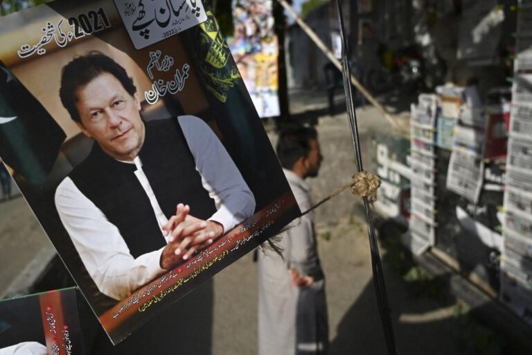 Pakistan’s top court ends hearings to solve political crisis
