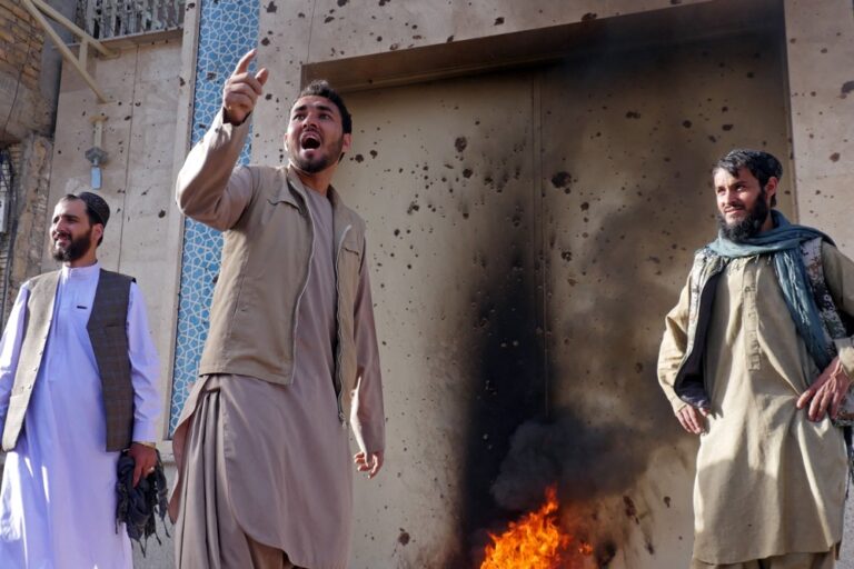 Anger in Afghanistan over video footage of refugees beaten and abused in Iran
