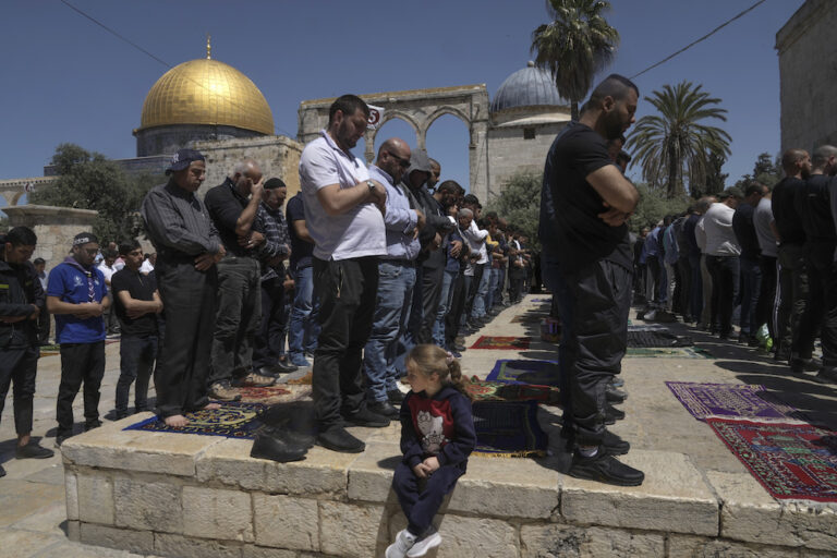 Palestinians on edge as Israeli radicals threaten to storm Al-Aqsa
