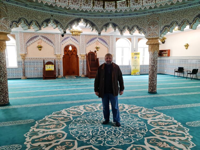 Frankfurt mosque extends Ramadan charity to Ukraine refugees